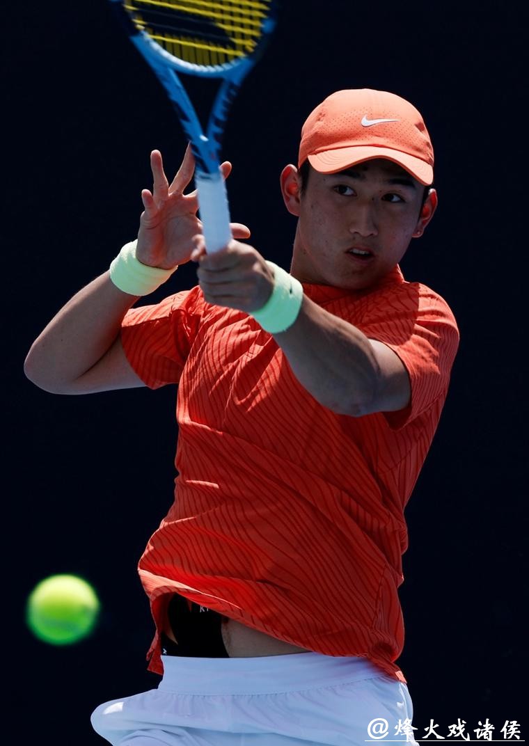 晋级澳网男单次轮，商竣程告别“玻璃人”属性？